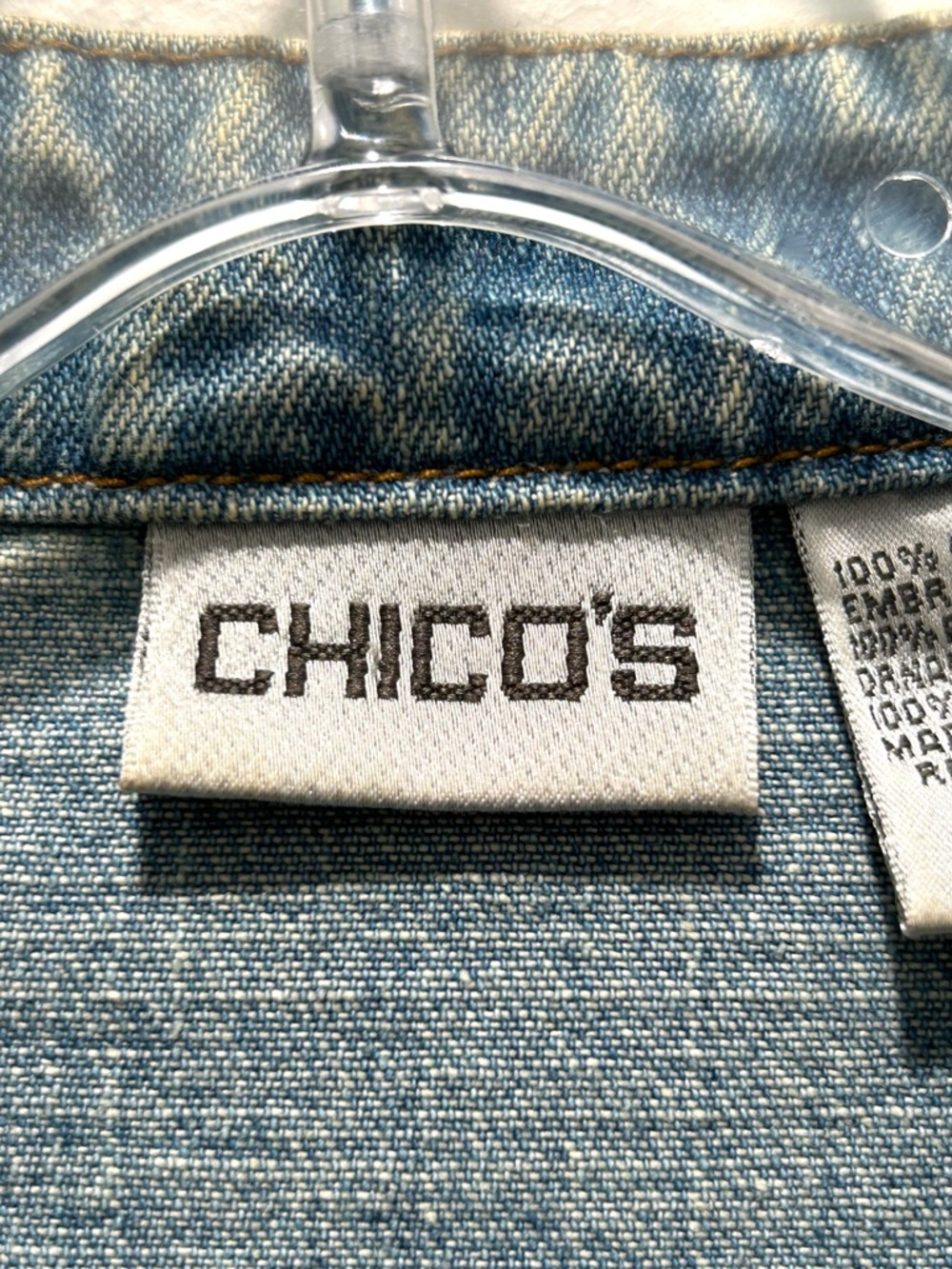 Chico’s Button-up Cotton Denim Embroidered Jacket - Chico’s 2 (Same as Large) - Picture 4 of 9